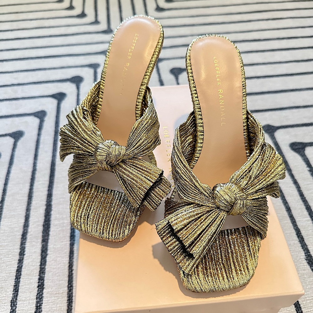 Loeffler Randall Gold Pleated Bow Mule - size 7